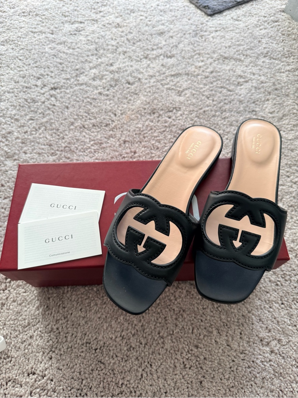 Gucci Black Leather Interlocking GG Slide Mules - Picture 4 of 8